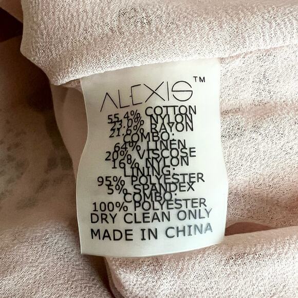 Alexis Women’s Mallory Intermix Blush Pink Lace Ruffled Tiered Mini Skirt Sz S - Picture 8 of 10